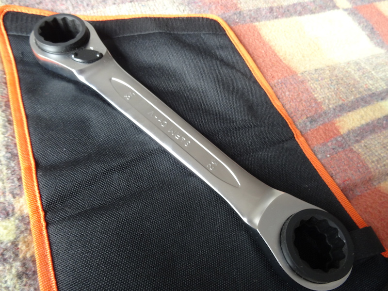 2015 Bahco S4RM 30 - 36mm Reversible Ratchet spanner