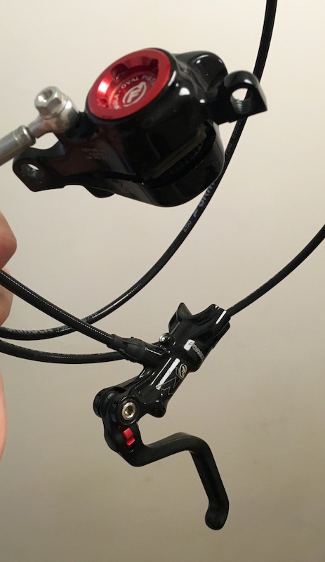 formula r1 disc brakes