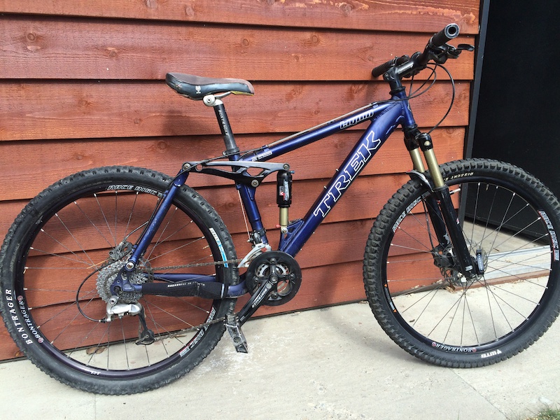 trek fluid 2