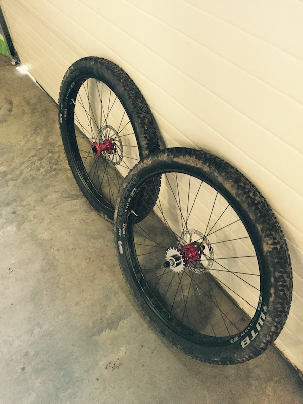 Mulefoot rims with Hope Hubs and WTB trailblazer 2.8 tires