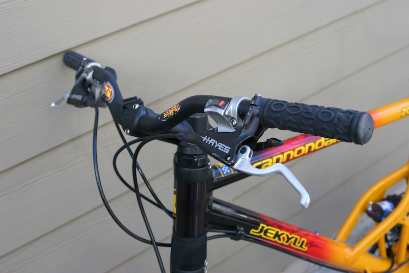 2001 cannondale jekyll 2000