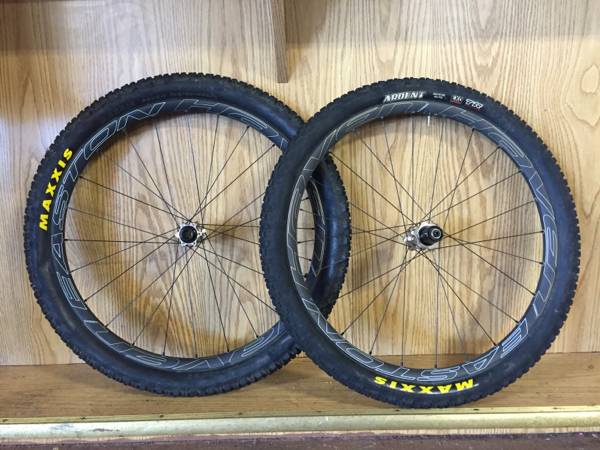 easton haven carbon wheelset 26