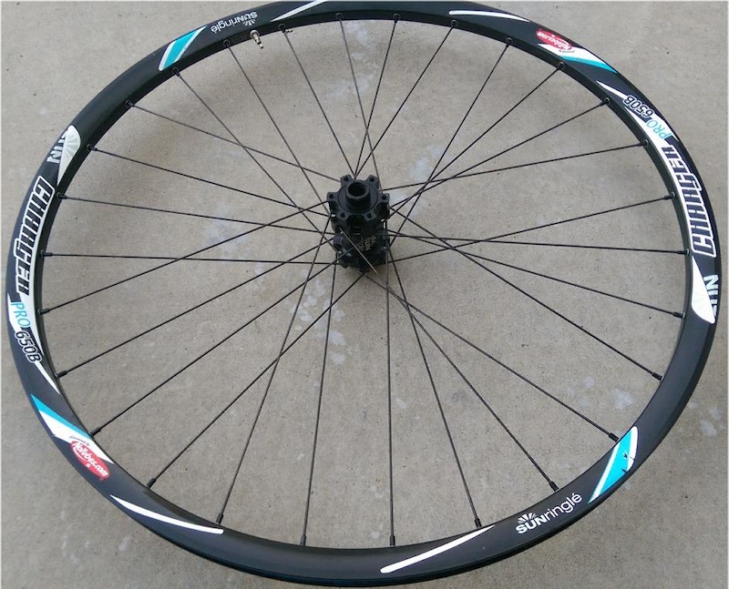 2013 Sun Charger Pro front wheel 650 B 15mm 135x12