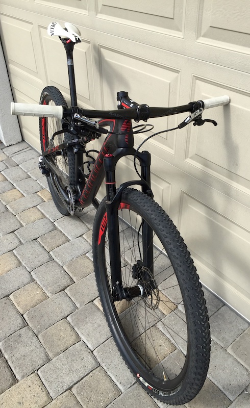 2014 specialized epic expert