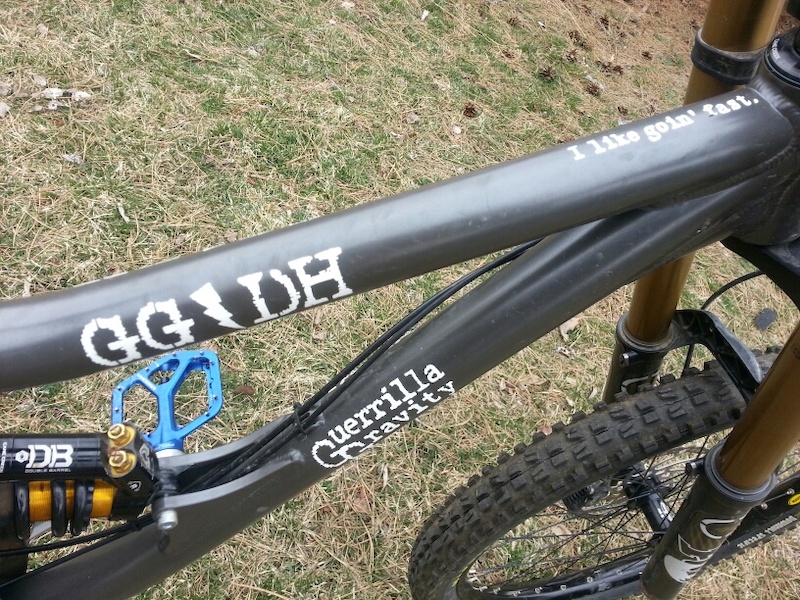 2014 Guerrilla Gravity downhill bike- GG/DH