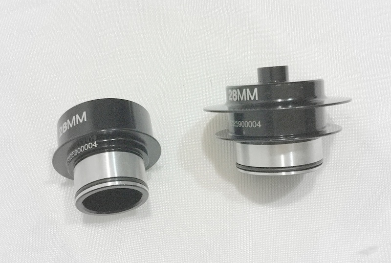 2013 Specialized Roval Front Hub 28mm QR End Cap Set For Sale