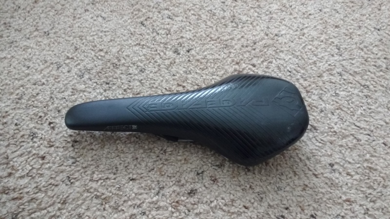 race face aeffect saddle review