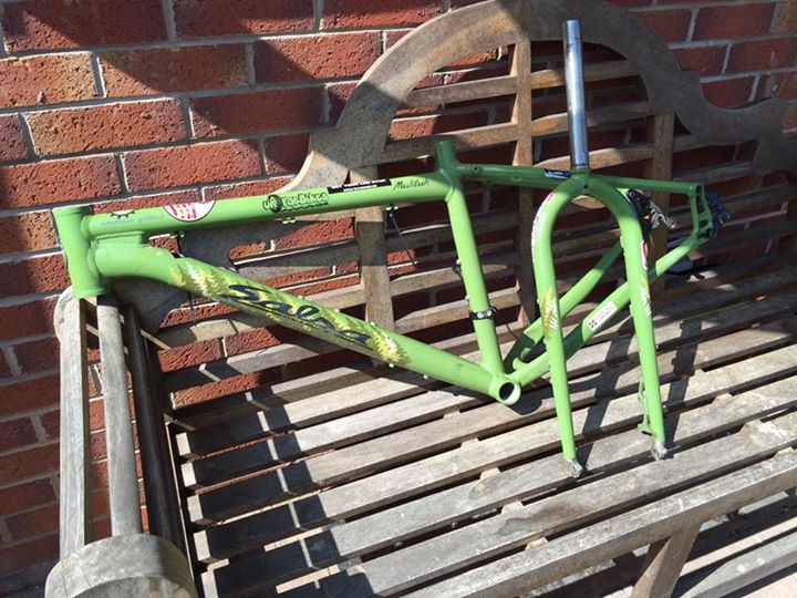 This will be the latest fat bike build...up and running in the next few weeks. Norco Bigfoot being transferred to a Salsa Mukluk. The Norco is too small, this is a medium which will compliment the Fatboy ride. I may go rasta on it lol. Green/black/yellow/red, calling her the Salsa Rasta !!
