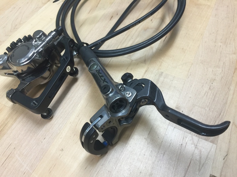 2015 Shimano XTR M9020 Trail Brakes with Posts