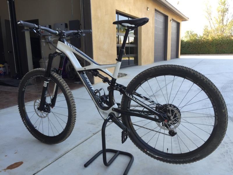 2015 Loaded Specialized Enduro Expert Carbon 29!!!