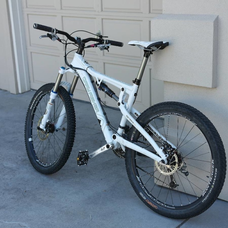 2009 Gary Fisher Roscoe 3 Full Suspension Mountain Bike For Sale