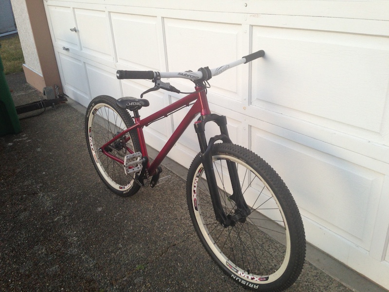 2014 CUSTOM Rocky Mountain flow Dirt Jumper OBO For Sale