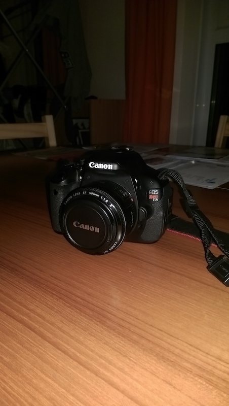 2014 Canon 600D with 50mm f/1.8 Lens &amp; Accessories