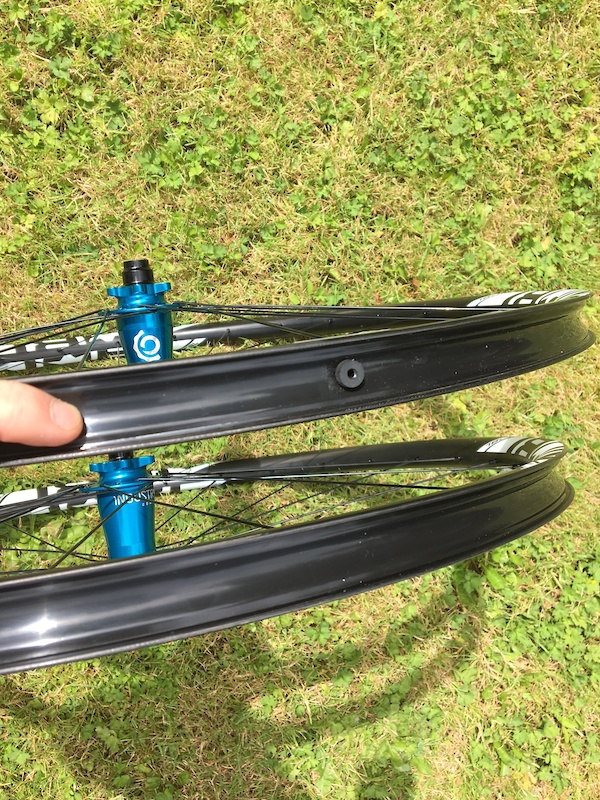 2015 I9 Torch classic NOBL carbon wheelset