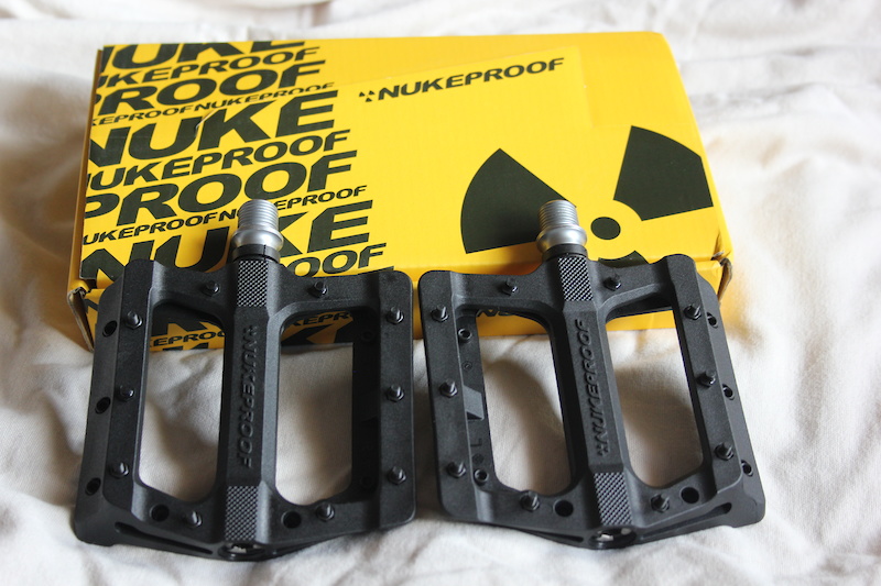 2016 BRAND NEW. Nukeproof Electron Evo Pedals
