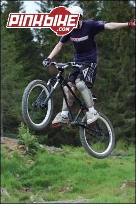1 hander ignore the face :D