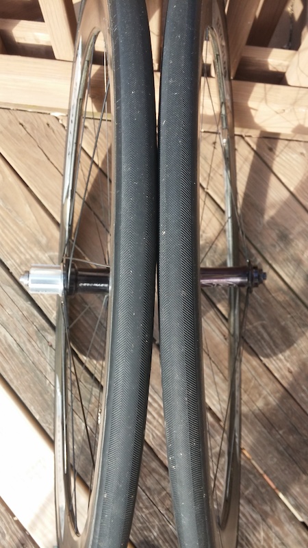 Reynolds Stratus DV46 carbon wheelset For Sale