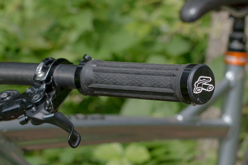 Renthal Lock-On Grips Bike Handlebar Grip made with Kevlar
