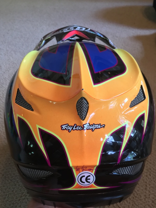 TLD D3 Carbon helmet