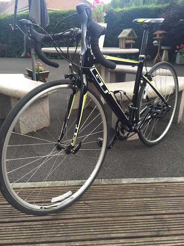 Gt sportive cheap sport road bike