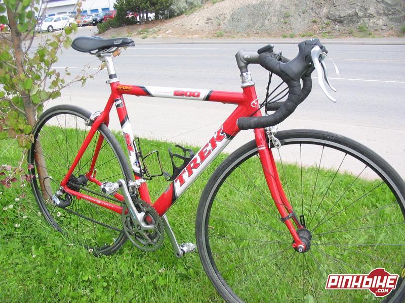 TREK, Alpha Series 1200 Road Bike, 54 cm, Red/Black/White For Sale