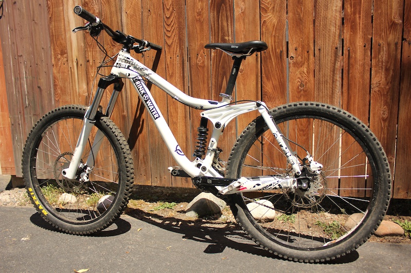 マウンテンバイク KONA stinky tl 2011 p4pb13741166.jpg