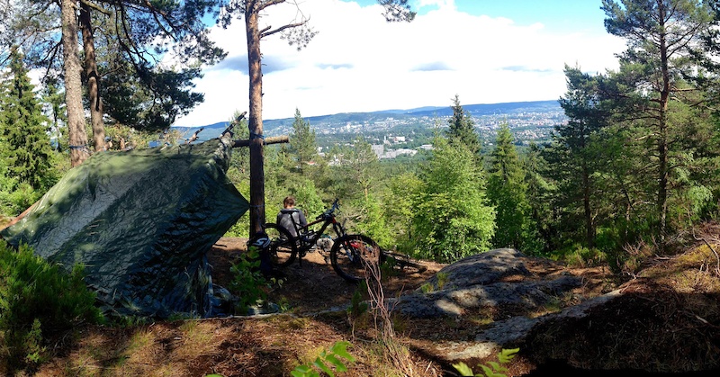 Aksel at Vettakolltoppen in Oslo, Norway - photo by larscha-nsfr - Pinkbike