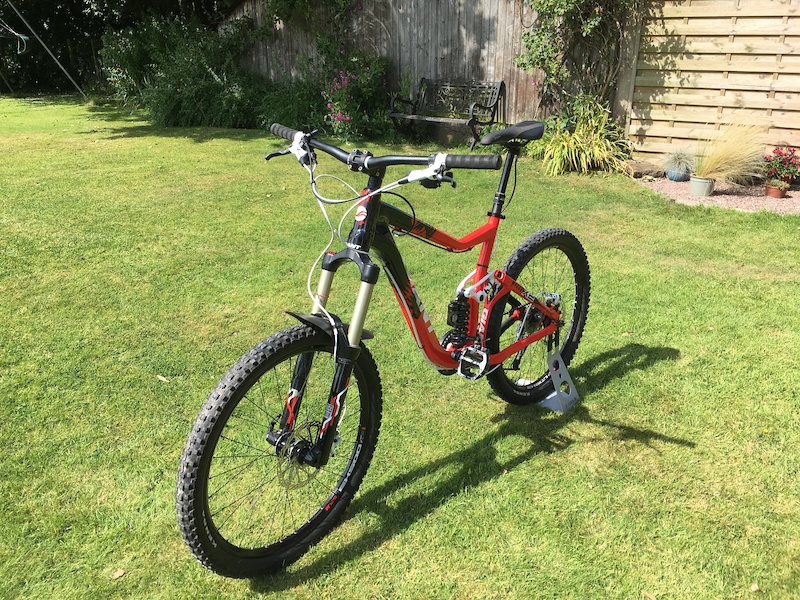 2011 GIANT Reign X2, Large, Full Bike For Sale