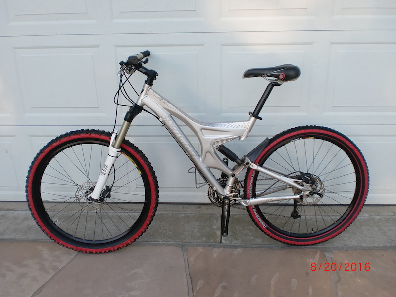 pinarello dogma 9.9 xc