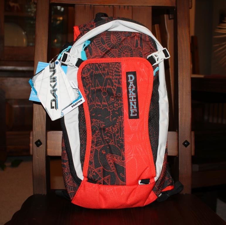 0 Dakine Drafter Backpack - Brand New (Cypress)