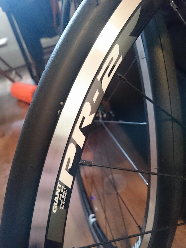 giant pr2 wheelset for sale