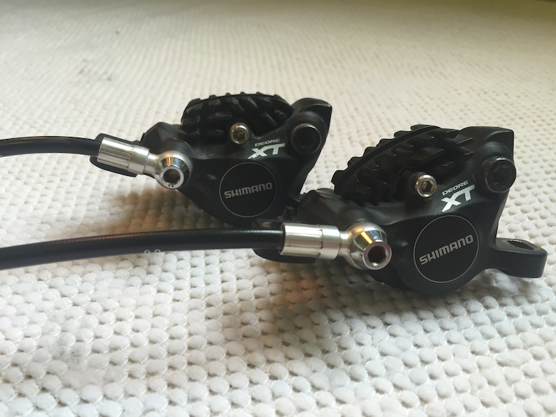 2014 Shimano XT brakeset - no rotors