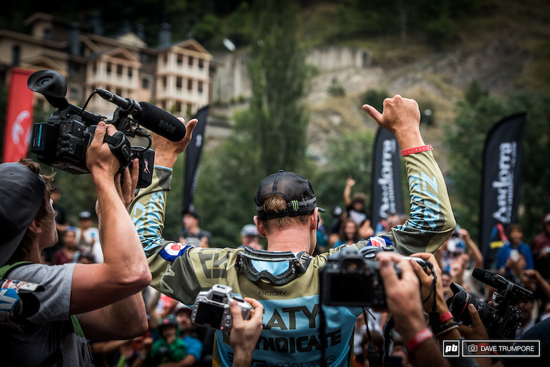 What a career and what a legend.  The sport owes this man so much and there won't be another like him.  Today Steve Peat raced his final World Cup... What a ride it;s been.
