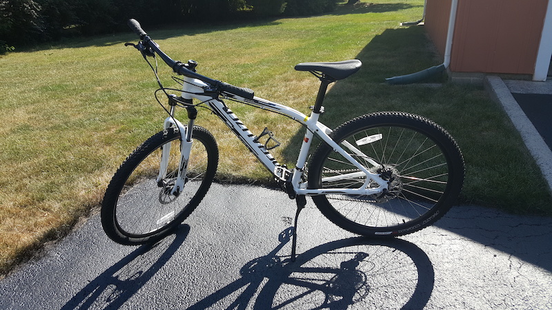 Specialized pitch sport 650b hot sale 2015