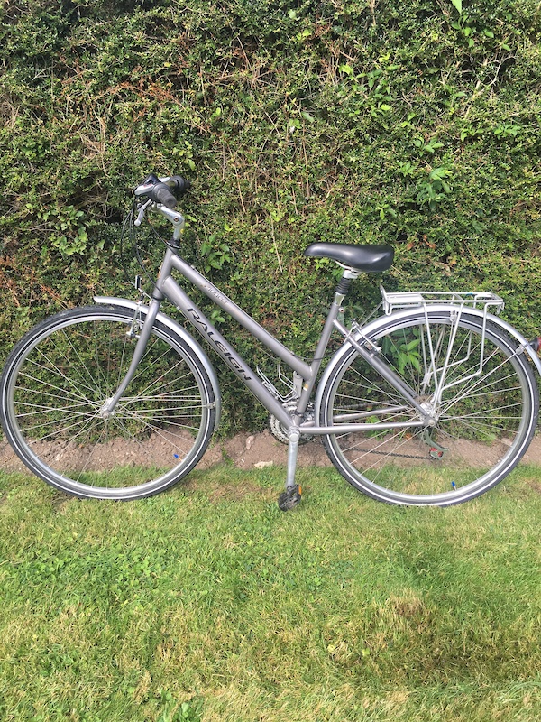 vintage raleigh women's bicycle