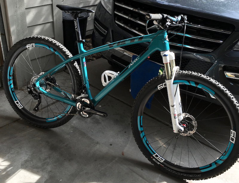 2015 Yeti ARC Carbon Hardtail L w/Enve 