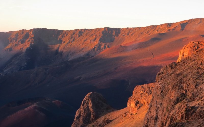 Mt. Haleakala's Skyline Trail is one of Maui's lesser known trails
but it probably ranks as one of the world's better downhill rides.