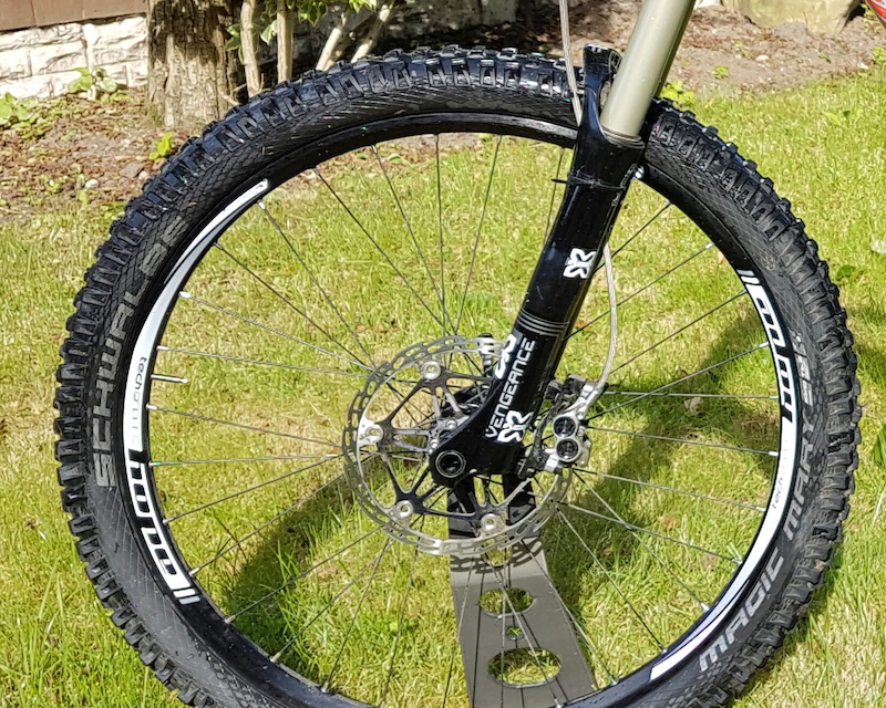 2016 Hope Pro 4 Enduro & Schwalbe Magic Mary/Rock Razor For Sale