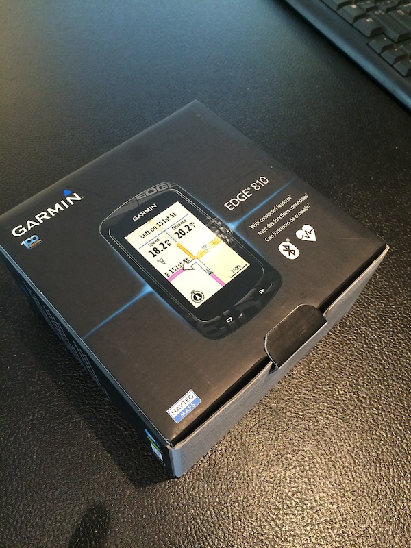 2015 Garmin Edge 810 Performance Bike Bundle GPS
