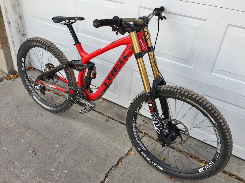 trek dual sport 2 viper red