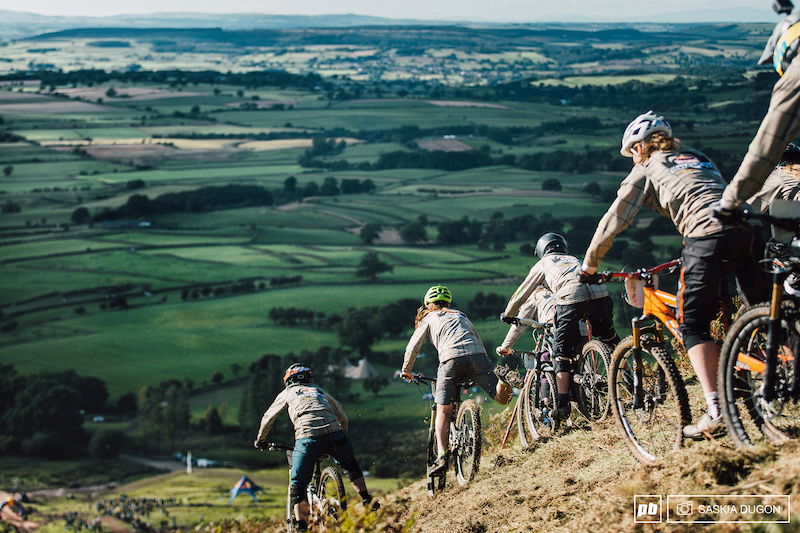 MTB Women in Wales - Video - Pinkbike.com