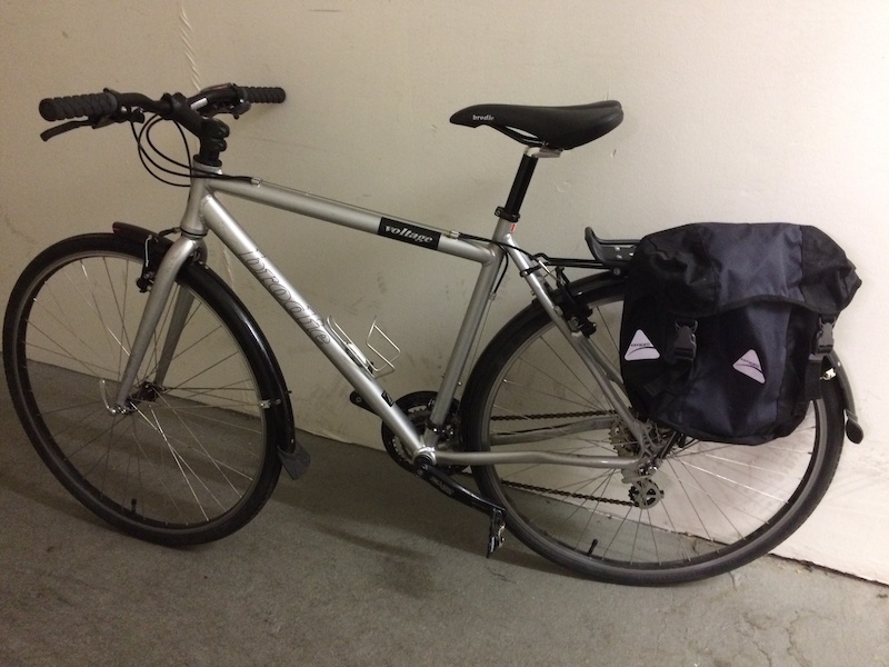 Brodie Voltage commuter with panniers For Sale