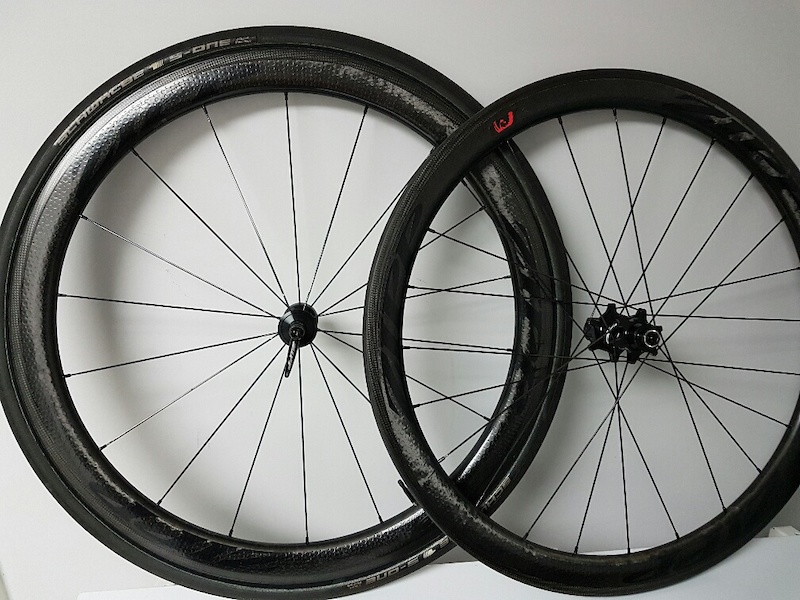 zipp 303 carbon wheels