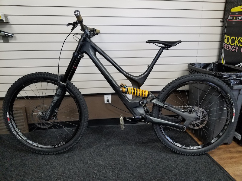 2016 specialized demo 8 carbon