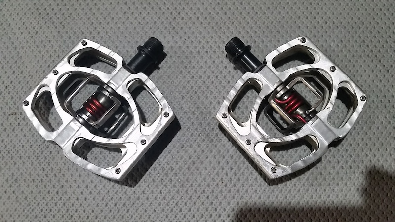 0 Crankbrothers Mallet 2 (DH) Pedals