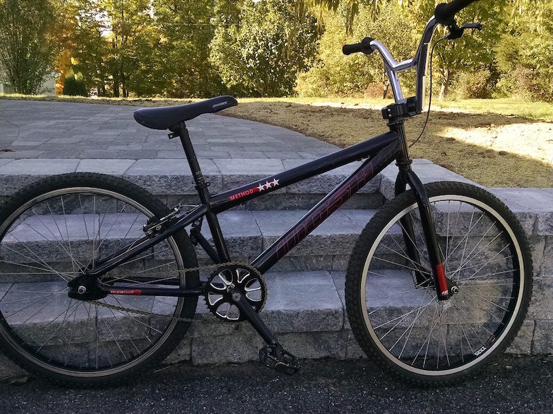 2003 Mosh Method 24 Cruiser For Sale