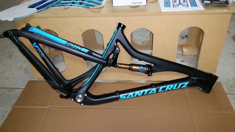 2015 Santa Cruz 5010 CC Medium Frame + stem &amp; dropper