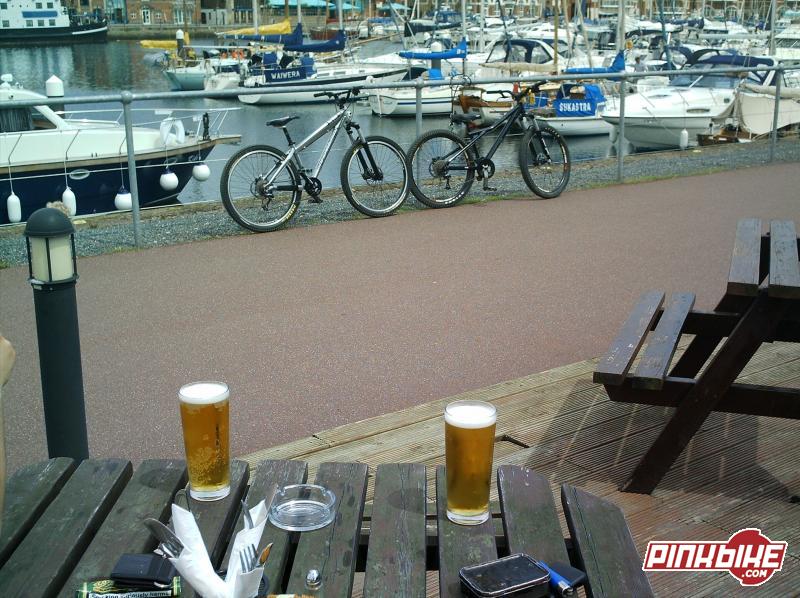 boat bikes and beer ah iv gone to\heven