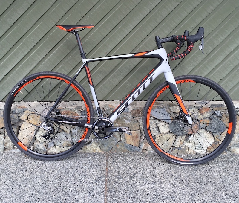 stores that sell exercise bikes