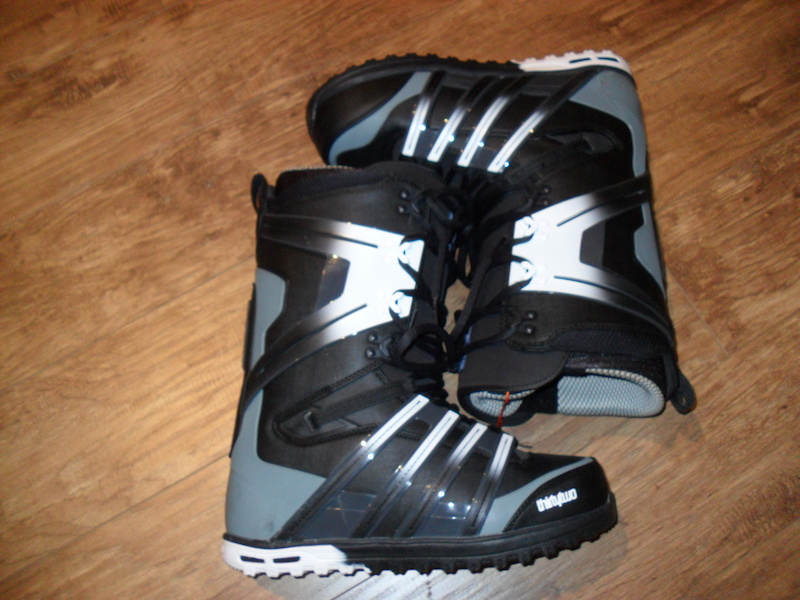 2014 32 Prime Boots 11.5